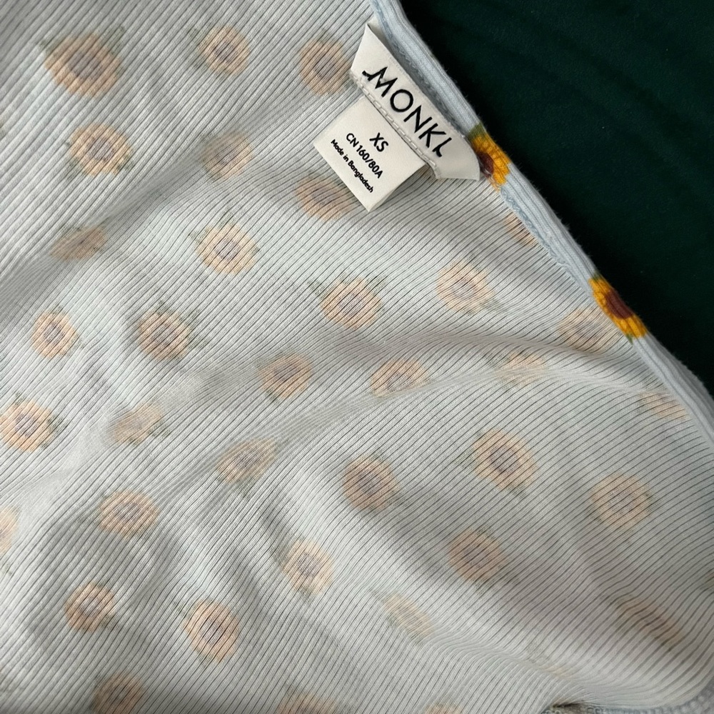 ASOS monki Floral Print flower Tie Front lace bow tee cropped open xs - Picture 3 of 6